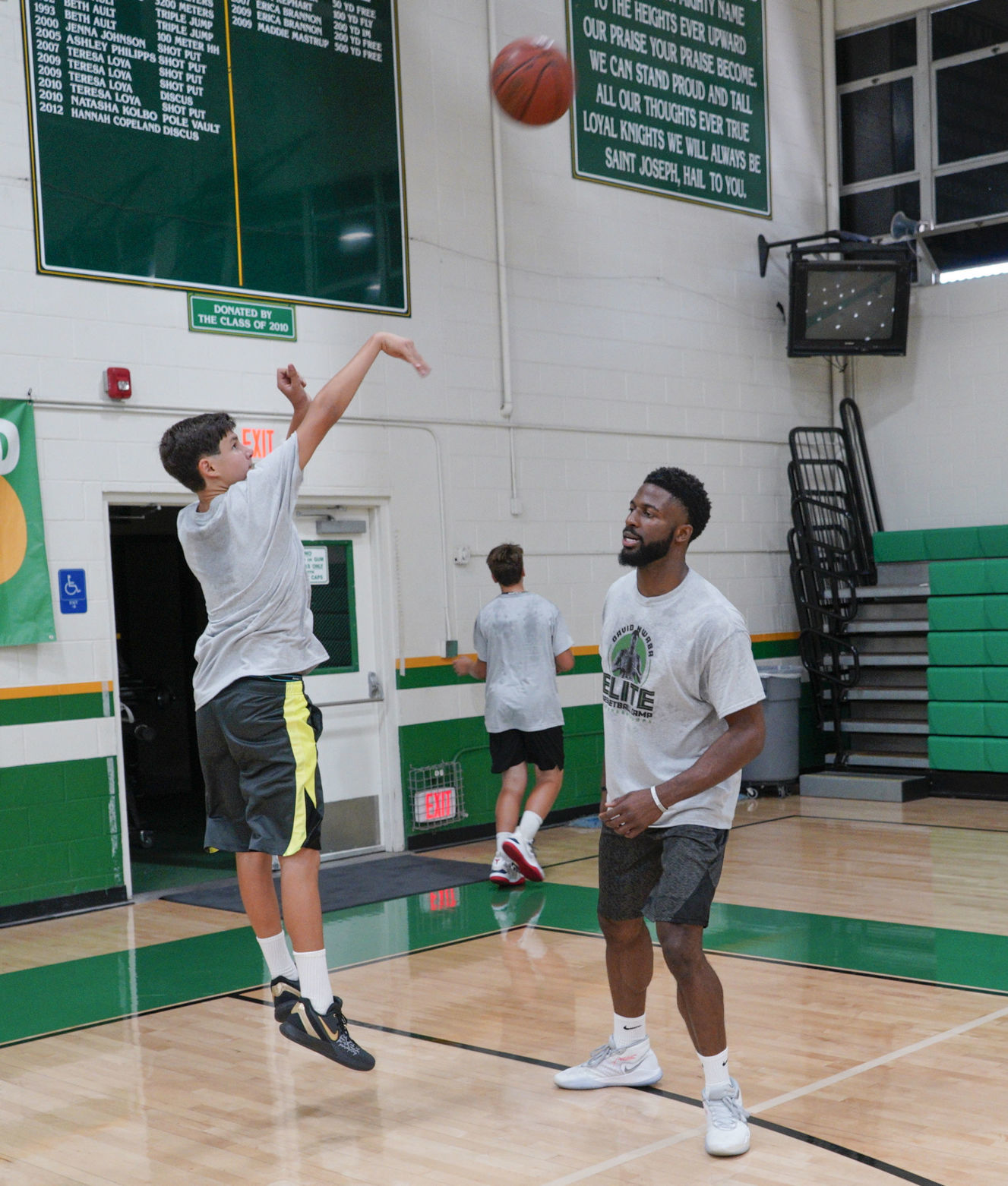 082419 Nwaba Basketball Camp 02.jpg